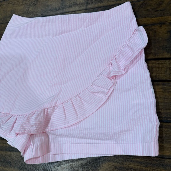 Lilly Pulitzer Faye Seersucker Capri Coral Pink Preppy Ruffle Feminine Skort 10 - Picture 6 of 15